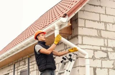 Pose et remplacement de gouttières à Porte des Pierres Dorées